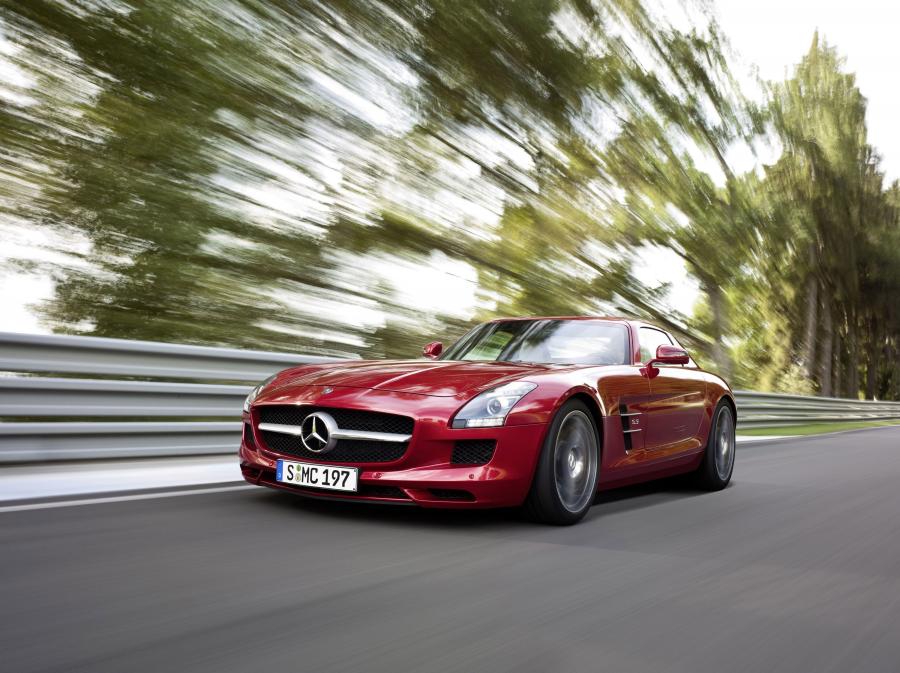  Mercedes-Benz SLS AMG 2010 года  (фото 57 из 526)